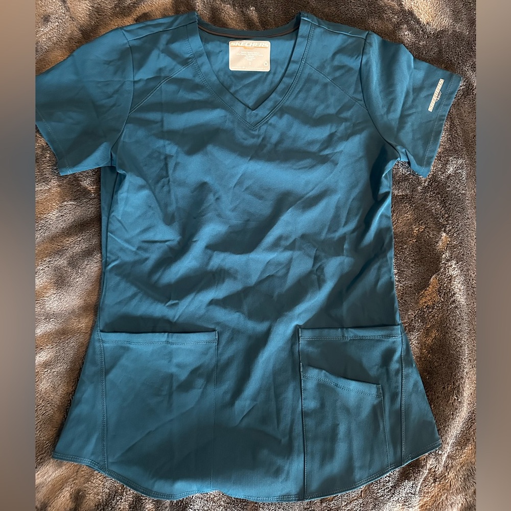 Teal Woman’s V-neck Scrub Top Small